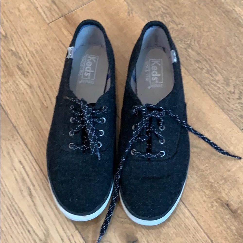 Dark Grey Wooo Blend Keds